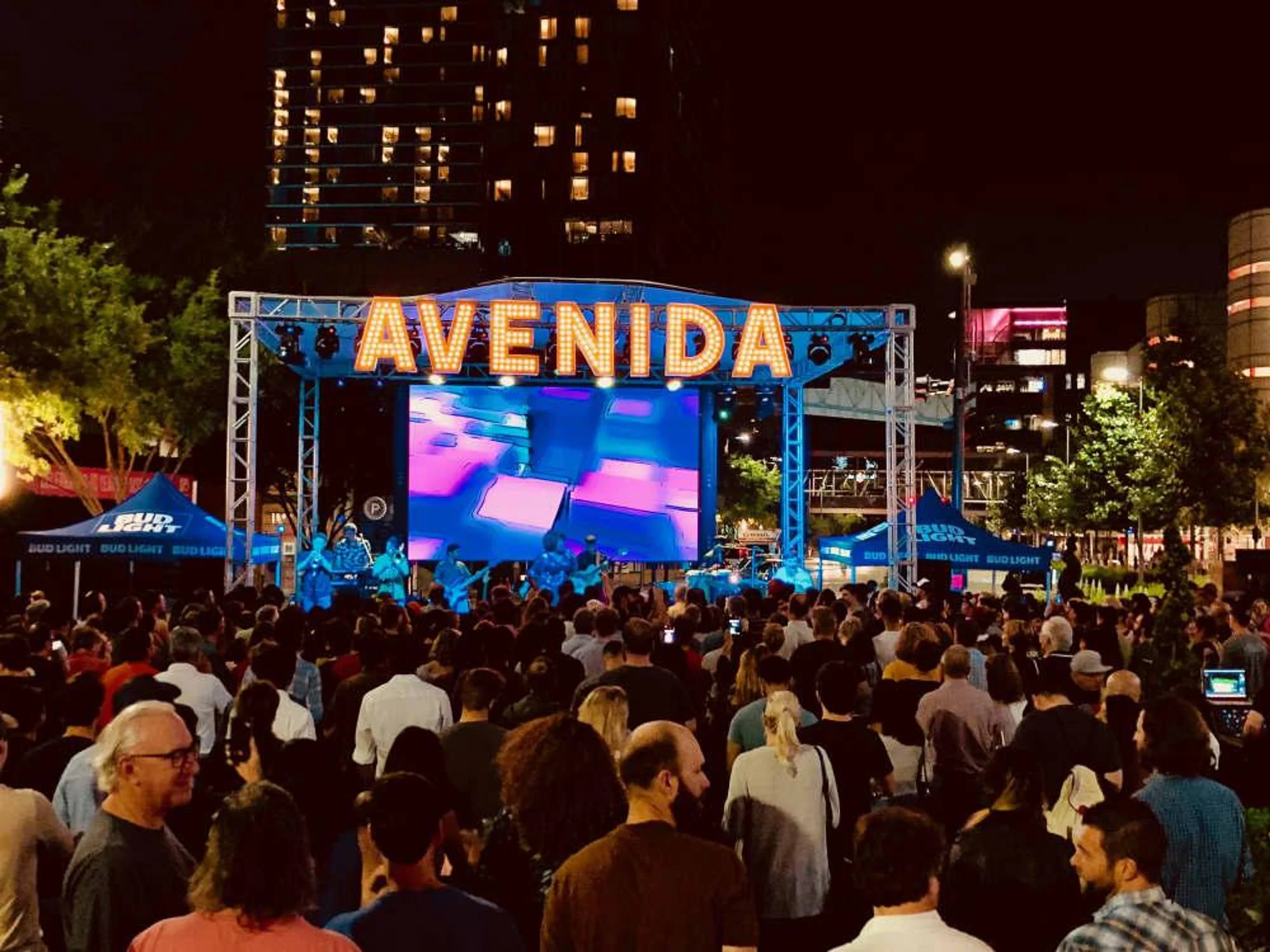 Avenida Houston