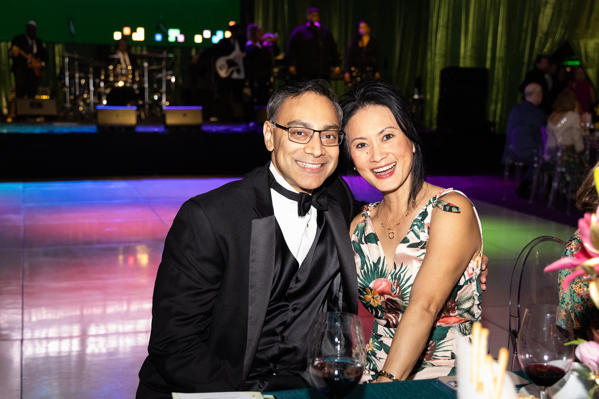 From L-R: Salil Deshpande, Esther Puig  Gala on the Green® at Discovery Green in downtown Houston. February 23, 2023. Photo: Lawrence Elizabeth Knox