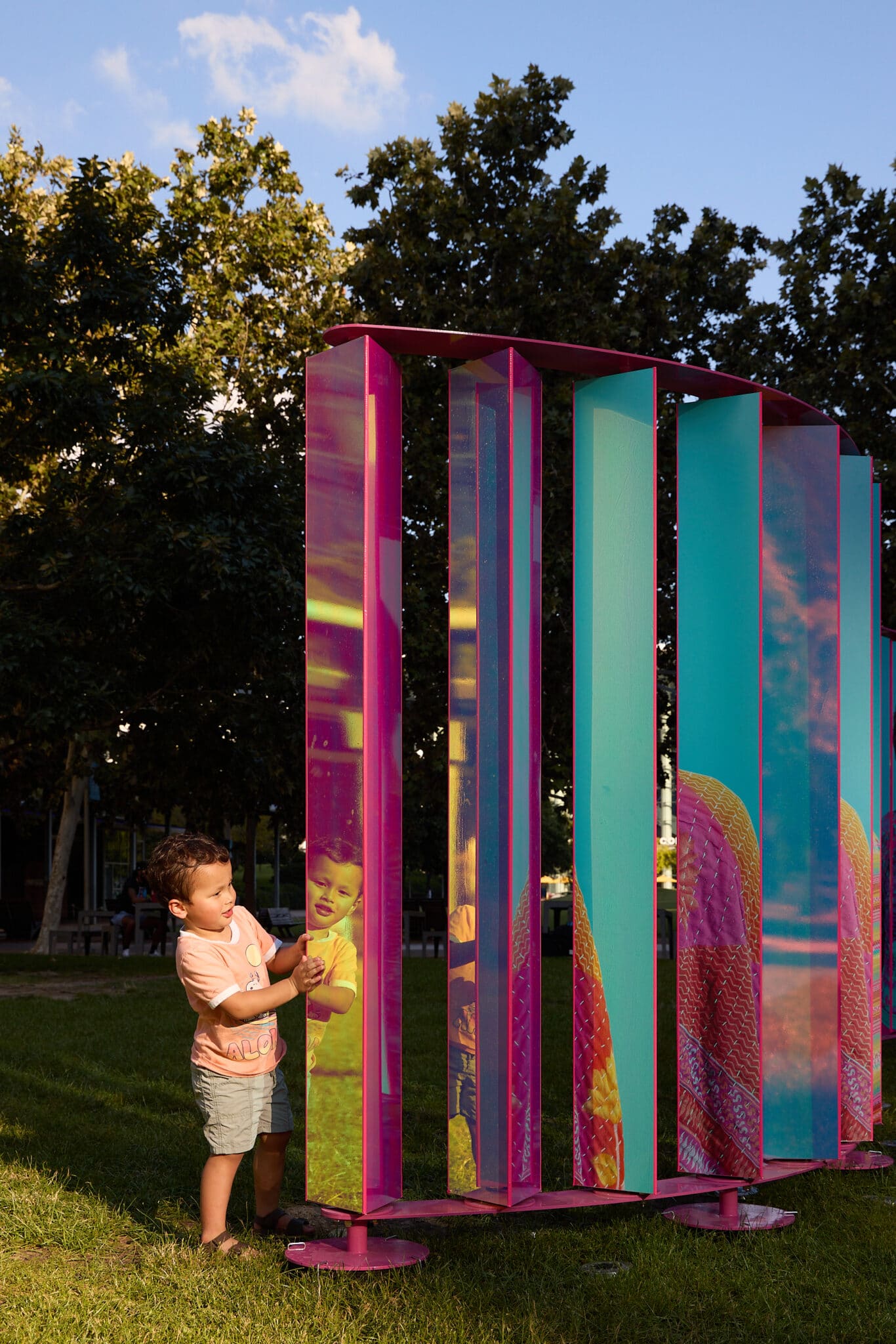25-09-10_Houston_NickiEvansPhoto_WeingartenArt_DiscoveryGreen_KarenNavarro_A0048